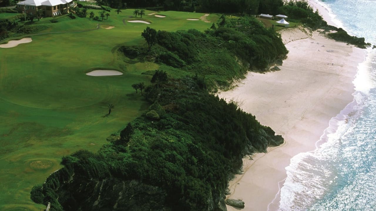 Mid Ocean Golf Club: Etliche Bahnen verlaufen entlang des Atlantiks. (Foto: www.world-travel.net)