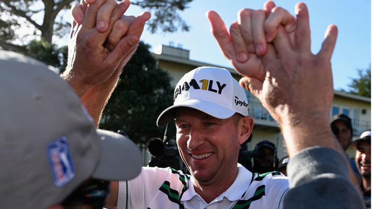 High Ten - Vaughn Taylor gewinnt in Pebble Beach. (Foto: Getty)