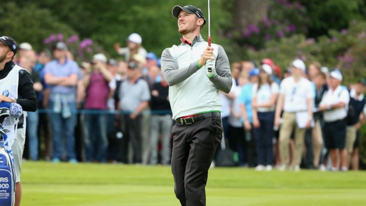 Chris Wood holt sich mit einem bunten Bag den Sieg bei der BMW PGA Championship. (Foto: Getty)
