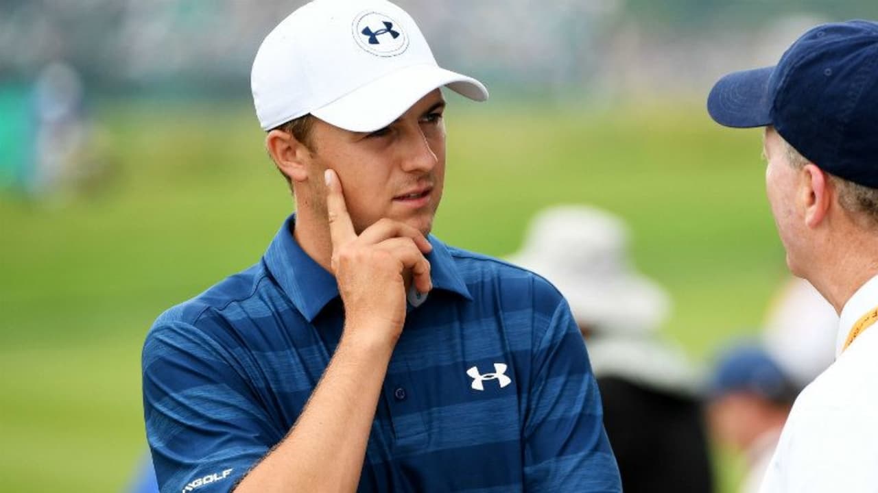 Jordan Spieth hatte am ersten Tag der US Open seine Probleme mit dem durchnässten Platz. (Foto: Getty)