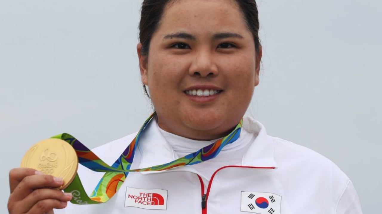 Inbee Park aus Südkorea krönt sich zur ersten Golf-Olympiasiegerin seit 116 Jahren.