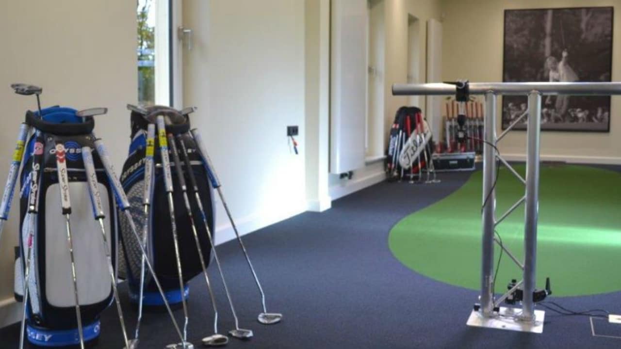 Neben zwei Putting-Studios beinhaltet das Center of Excellence im GC Gut Lärchenhof auch noch zwei Swing-Studios. (Foto: GC Gut Lärchenhof)