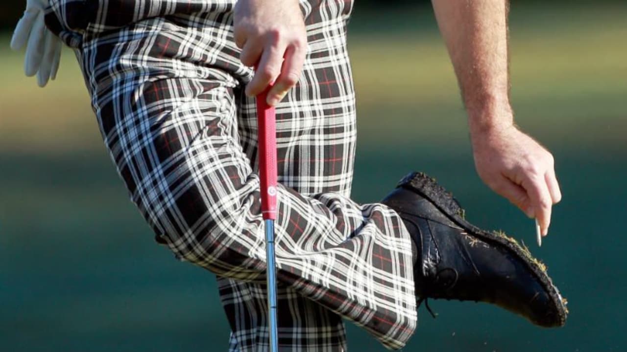 Loch im Schuh - Barry Gibbons hat in diesem Jahr schon elf Paare verbraucht. (Foto: Getty)