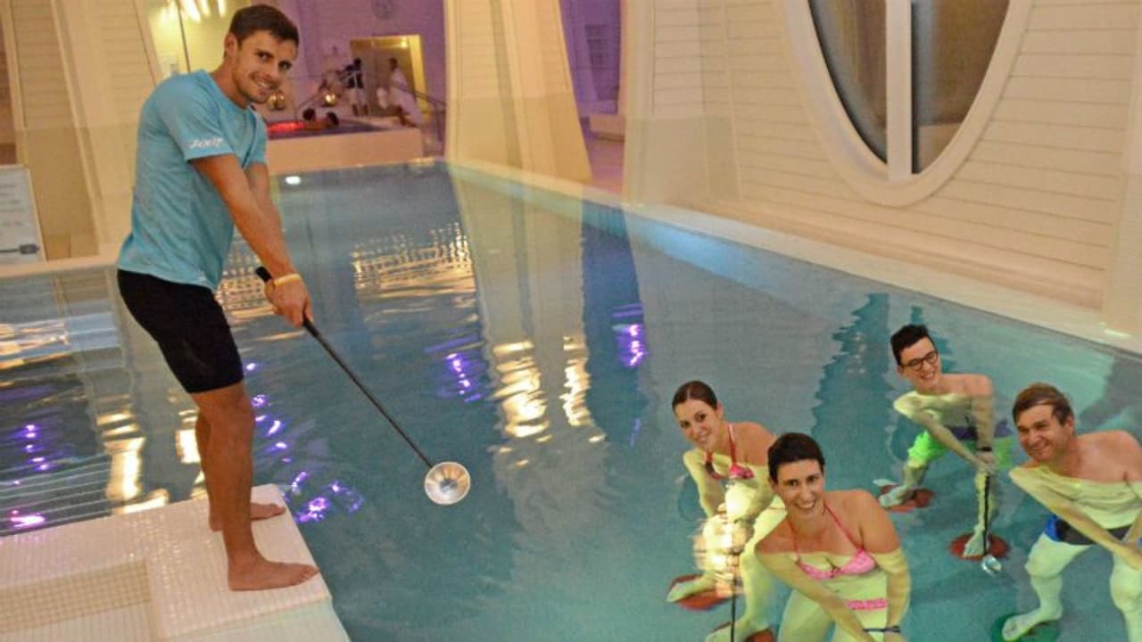 Aqua-Golf bei einer Trainingseinheit in Bad Ragaz. (Foto: Tamina Therme)