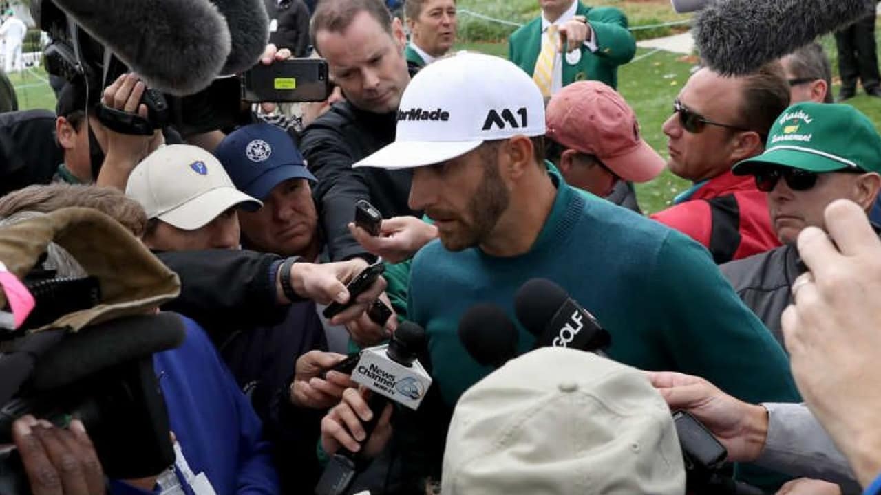 Dustin Johnson verkündet nach einigen Probeschwüngen seinen Rückzug vom US Masters Tournament 2017.