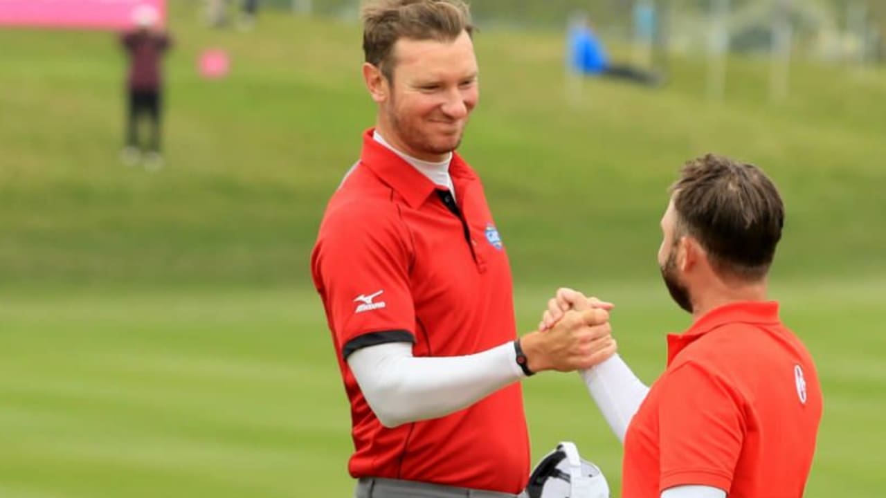 England gewinnt Gruppe A beim Auftakt der GolfSixes. (Foto: Getty)