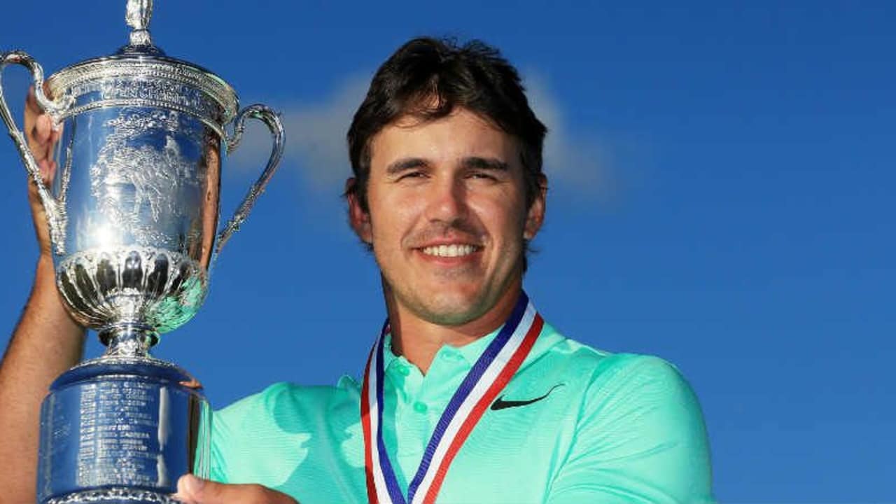 Brooks Koepka hat sich mit einer beeindruckenden Finalrunde bei der US Open sein erstes Major gesichert. (Foto: Getty)