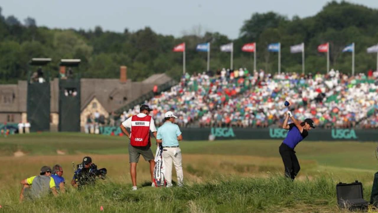 Über den Platz der US Open in Erin Hills wurde im Vorhinein viel diskutiert, an den ersten beiden Tagen spielte er sich jedoch überraschend gut.