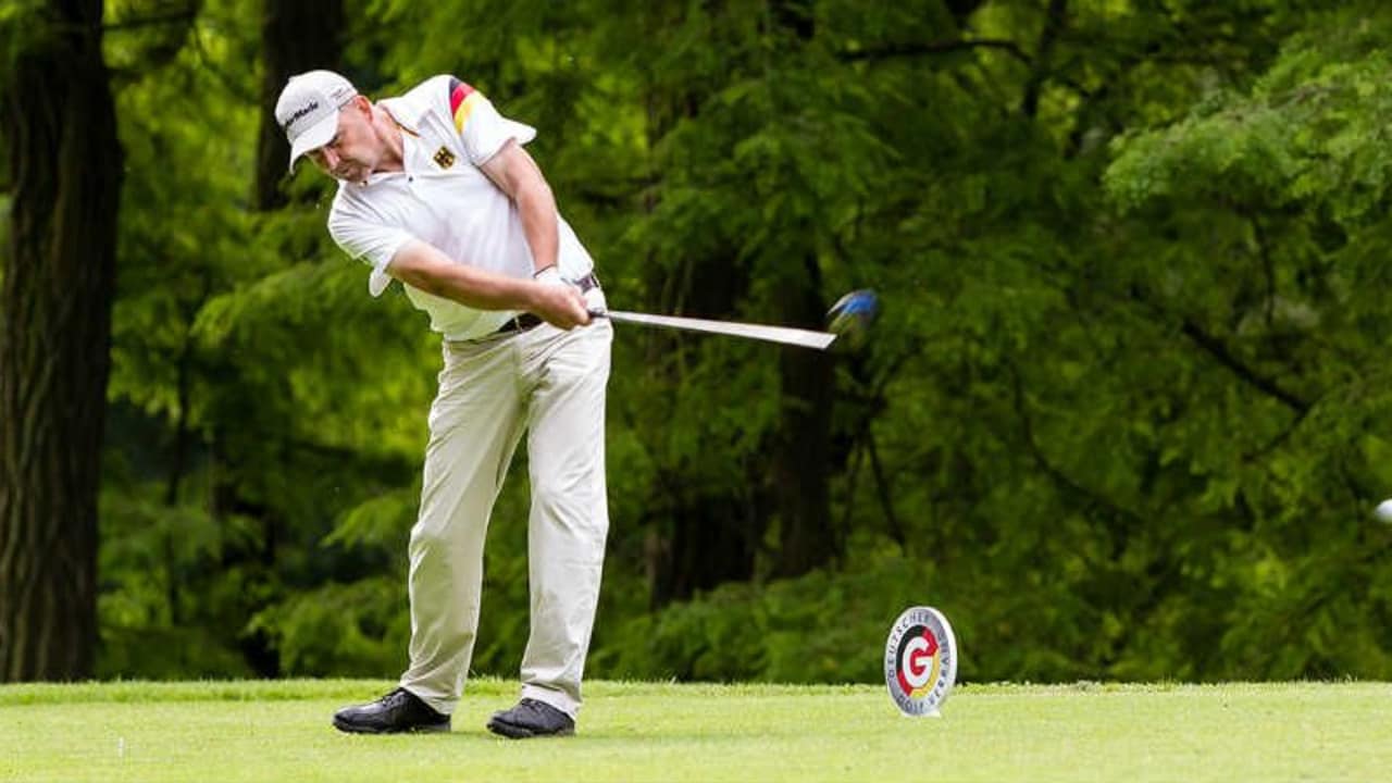 Martin Birkholz will mit seiner Mannschaft des Krefelder GC den Titel bei der deutschen Mannschaftsmeisterschaft verteidigen (Foto: DGV/Tiess)