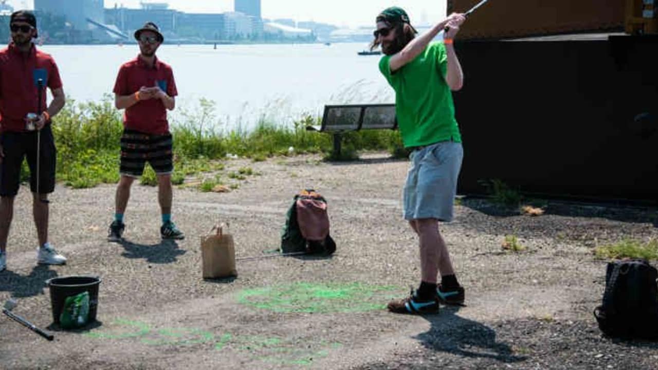 Golf spielen, wo es keine Abschläge, Fairways oder Grüns gibt? Crossgolf lautet die Löung! (Foto: European Urban Golf Cup)