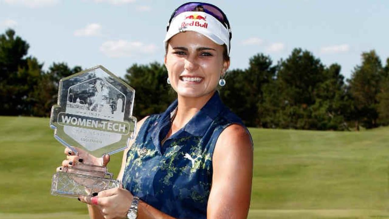 Lexi Thompson ist die strahlende Siegerin bei der Indy Women in Tech Championship. (Foto: Getty)