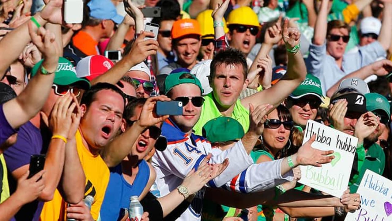 Hier geht die Lutzi ab: Am 16. Loch ist immer was los. (Foto: Getty)