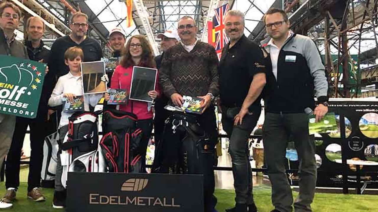 Die Finalteilnehmer der 1. Chip In Meisterschaft auf der Rheingolf Messe in Düsseldorf. (Foto: Golf Post)