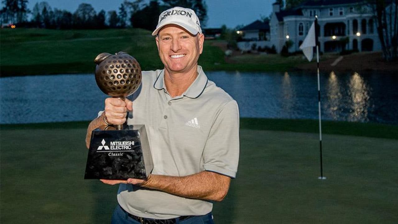 Steve Flesch gewinnt die Mitsubishi Electric Classic der Champions Tour. (Foto: Twitter.com/@ChampionsTour)