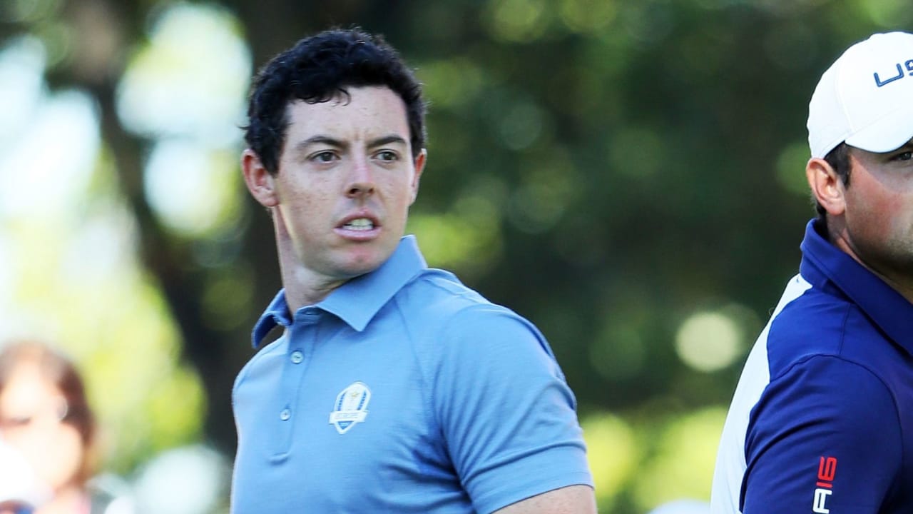 Am FInaltag jagt Rory McIlroy (l) Patrick Reed. Die Tee Times zum Finale des US Masters 2018. (Foto: Getty)