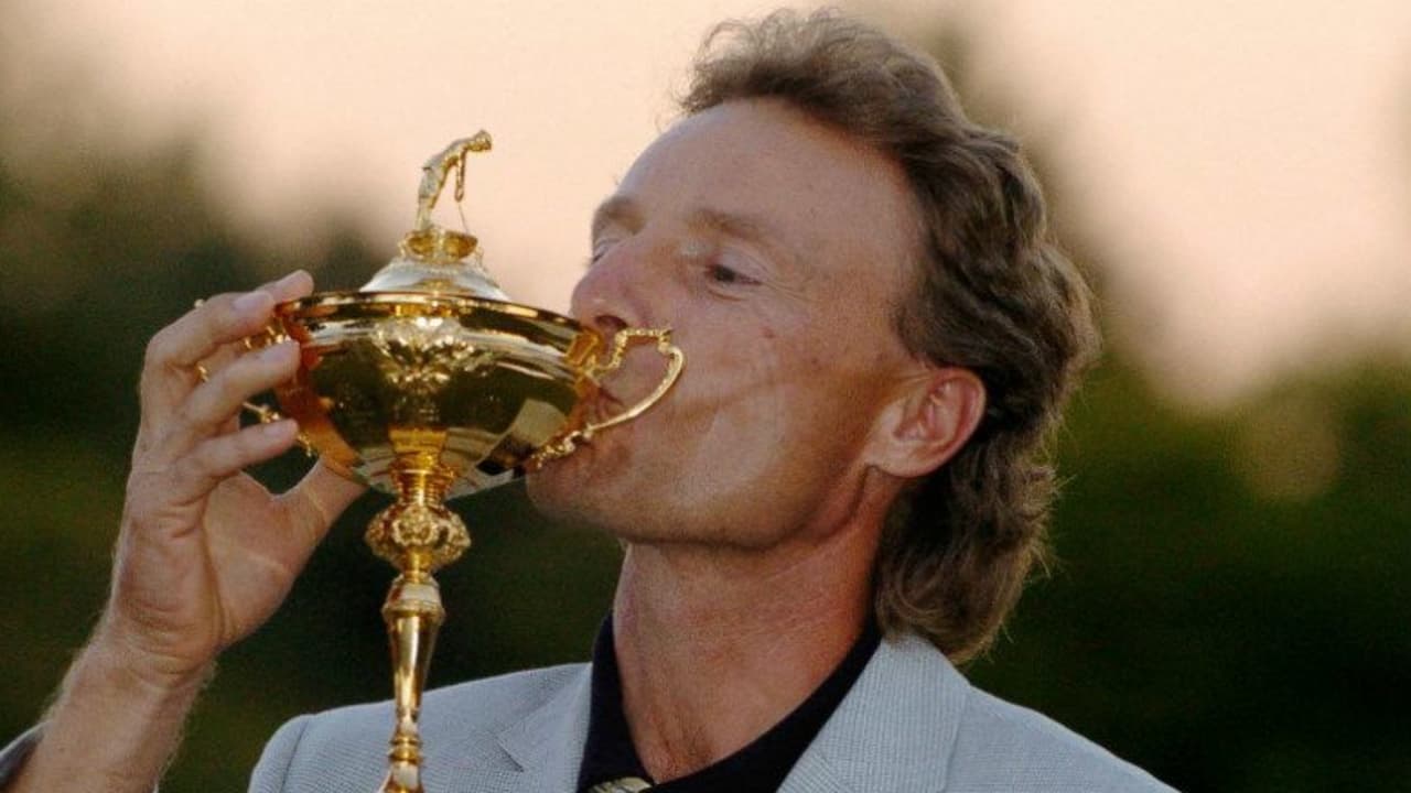 2004 schenkt Bernhard Langer