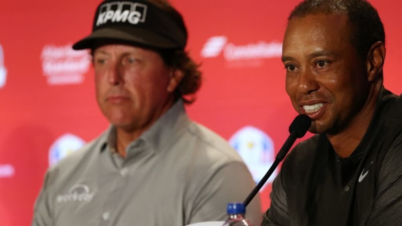 tiger-woods-phil-mickelson-duell-spenden