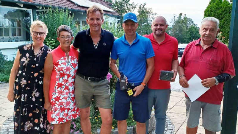 Vierter „After-Work“-Cup, drit...