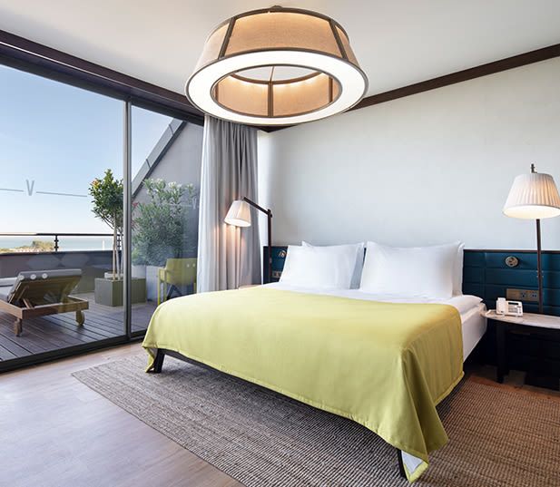 Stylisches Zimmer im Dachgeschoss