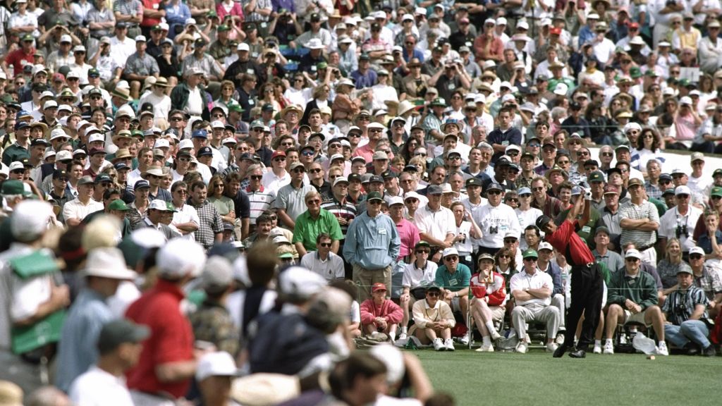 Tiger Woods gewann das US Masters Tournament 1997 vor fast gänzlich weißem Publikum. (Foto: Getty)