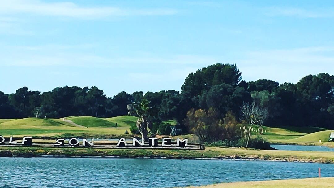 Golf Son Antem