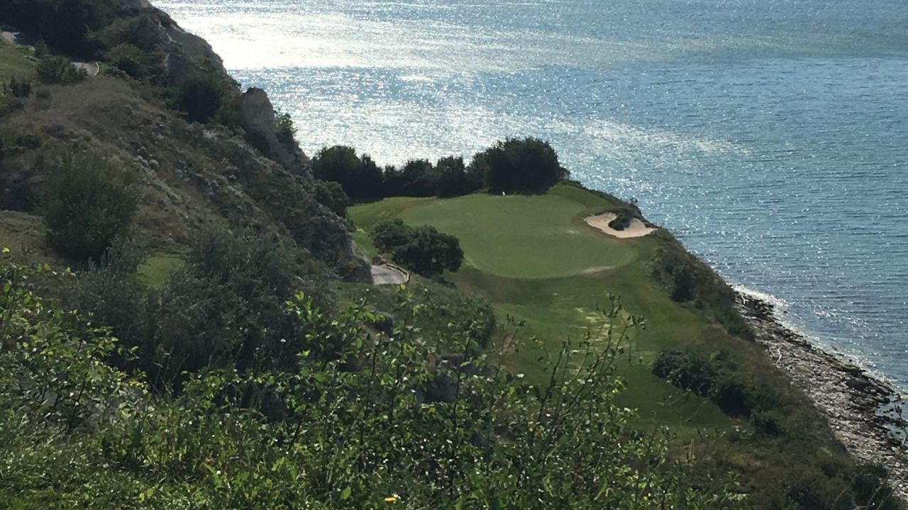 Thracian Cliffs Resort