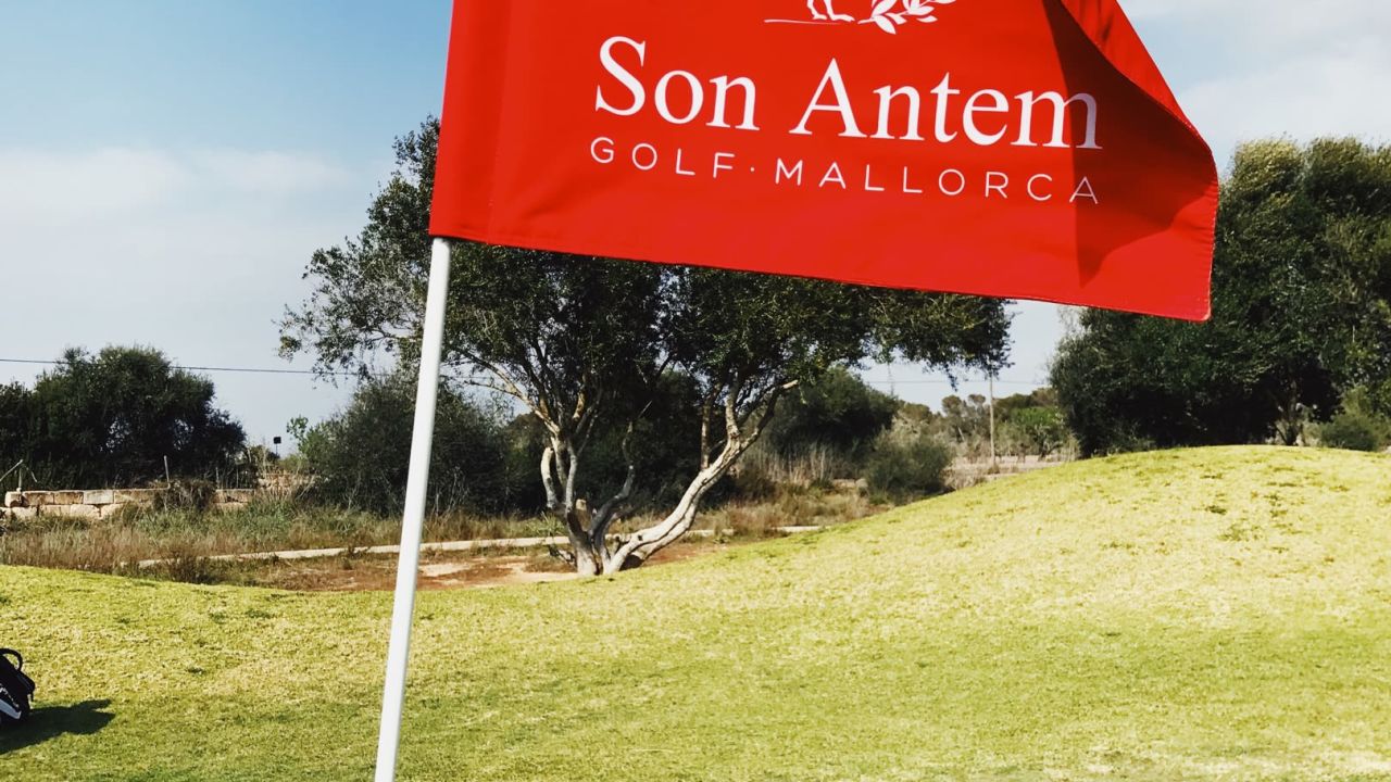 Golf Son Antem Este