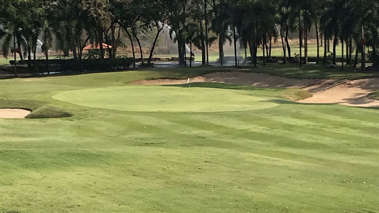 Kaeng Krachan Country Club & Resort