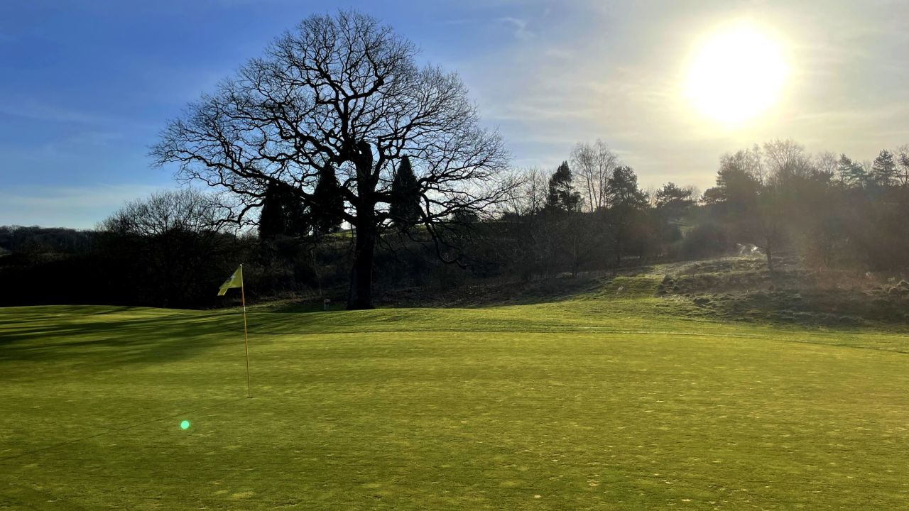 Kikuoka Country Club