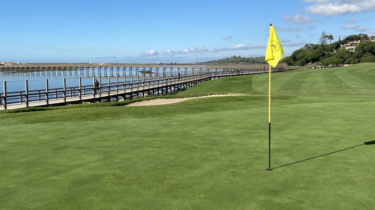 San Lorenzo Golf Course & Le Meridien Dona Filipa