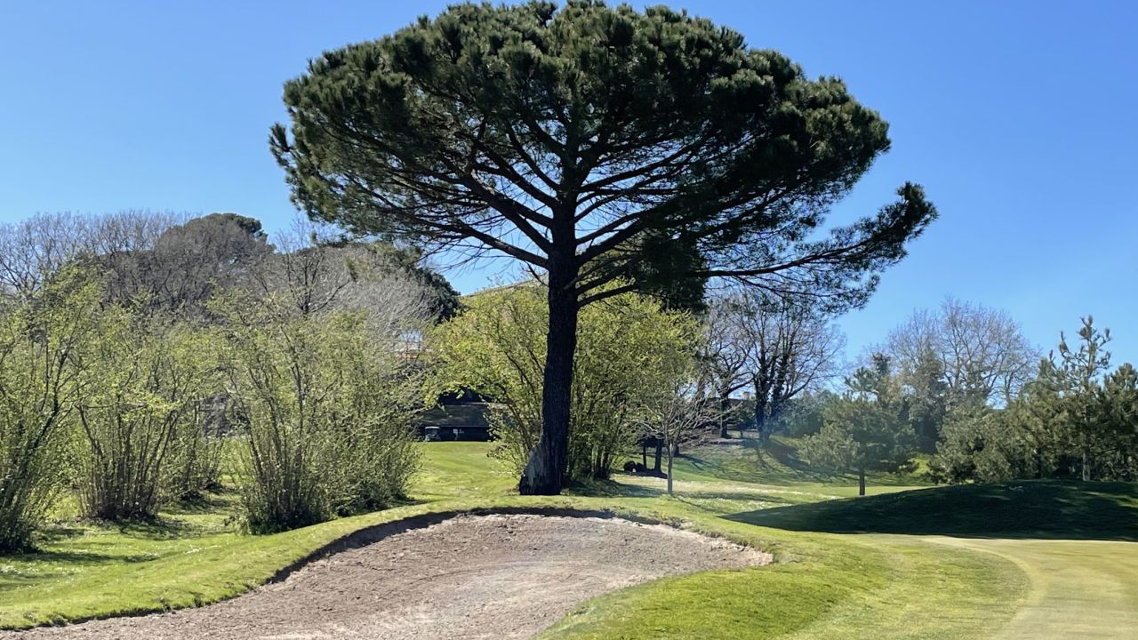 Sicilia's Picciolo Etna Golf Club