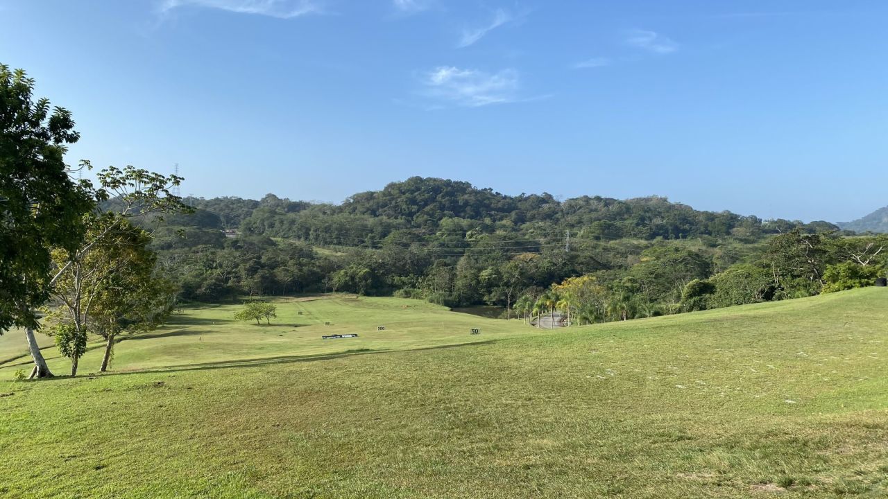 Summit Golf Club & Resort