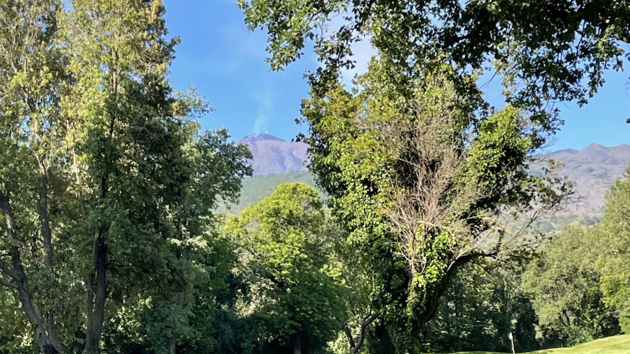 Sicilia's Picciolo Etna Golf Club