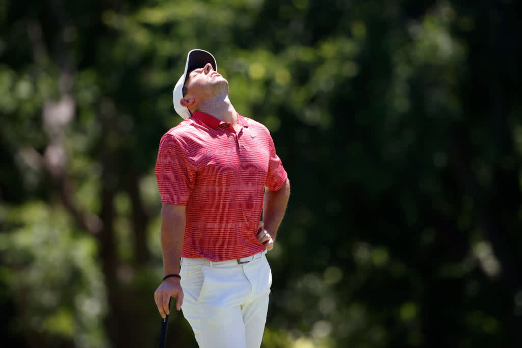 FORT WORTH, TEXAS - JUNE 11: Rory McIlroy of Northern Ireland reacts to a missed putt on the seventh green during the first round of the Charles Schwab Challenge on June 11, 2020 at Colonial Country Club in Fort Worth, Texas. (Photo by Tom Pennington/Getty Images)