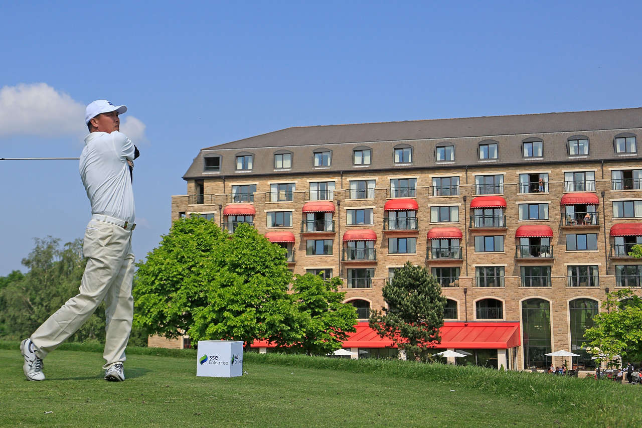 European Tour: Englishman Toby Tree posted a opening round 65 and currently sits -7 shots off the lead.