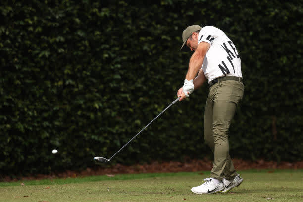 AUGUSTA, GEORGIA - NOVEMBER 12: Paul Casey of England hits his tee shot on the second hole during the first round of the Masters at Augusta National Golf Club on November 12, 2020 in Augusta, Georgia. (Photo by Rob Carr/Getty Images)