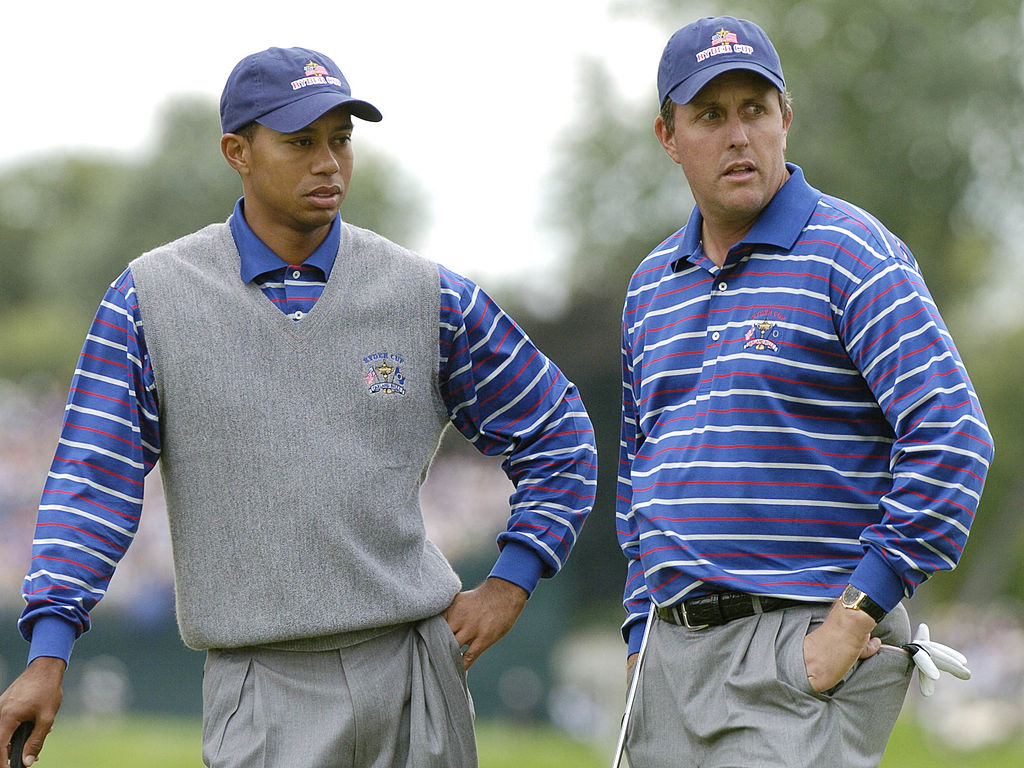 Tiger Woods und Phil Mickelson beim Ryder Cup 2004. (Foto: Getty)