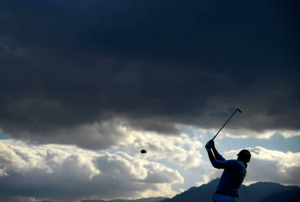 LA QUINTA, CALIFORNIA - JANUARY 22: Patrick Cantlay plays his shot from the 17th tee during the second round of The American Express tournament on the Stadium course at PGA West on January 22, 2021 in La Quinta, California. (Photo by Harry How/Getty Images)