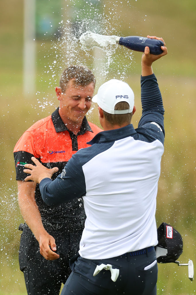 Grant Forrest Sekunden nach seinem finalen Putt. (Foto: Getty)