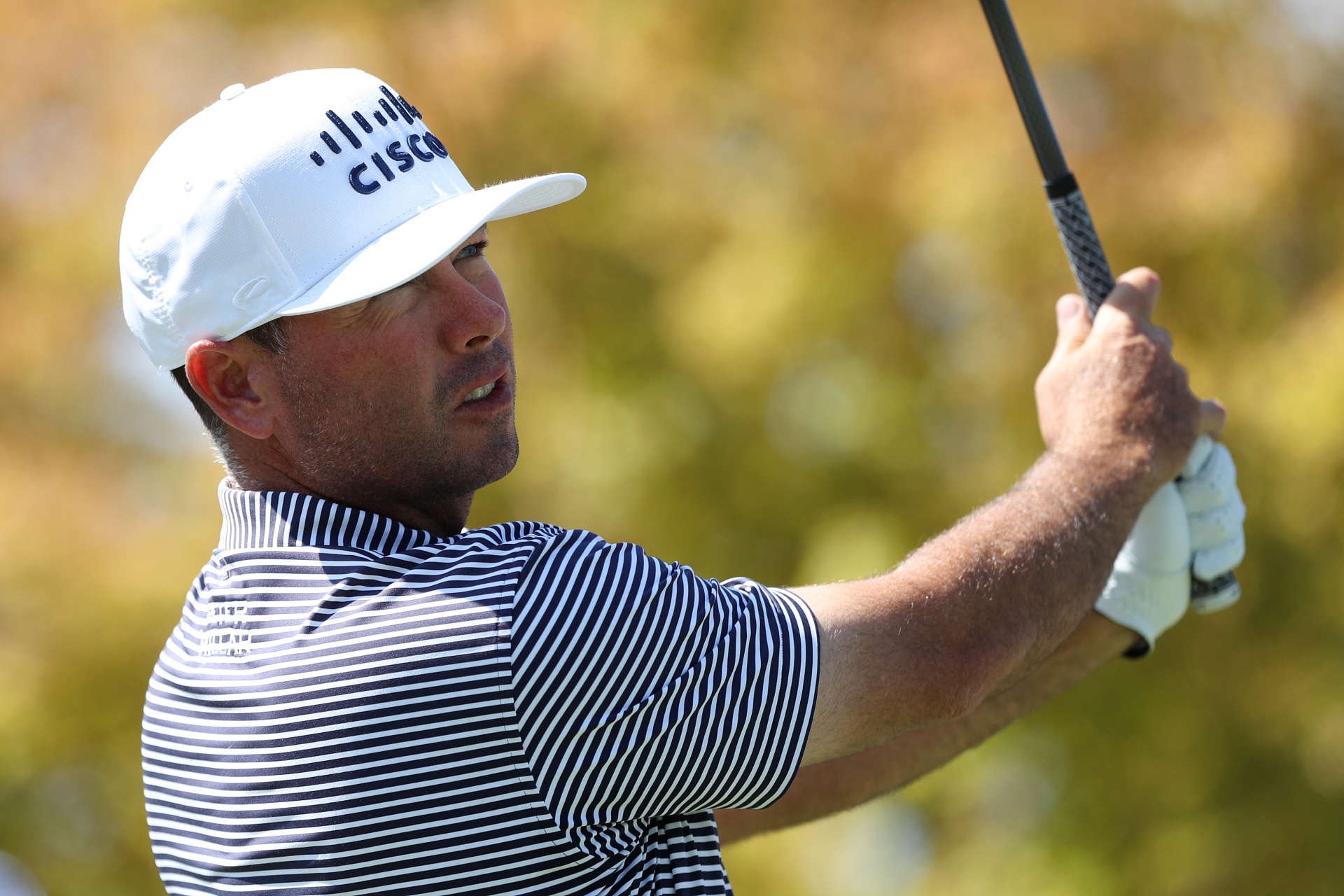 NAPA, CALIFORNIA - SEPTEMBER 17: Chez Reavie hits his tee shot on the first hole during round two of the Fortinet Championship at Silverado Resort and Spa on September 17, 2021 in Napa, California. (Photo by Meg Oliphant/Getty Images)
