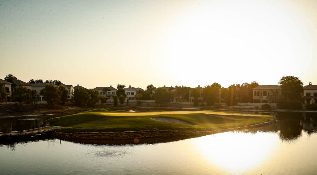 DUBAI, UNITED ARAB EMIRATES - NOVEMBER 16: A general view of the 17th green during The Pro-Am day of The DP World Tour Championship at Jumeirah Golf Estates on November 16, 2021 in Dubai, United Arab Emirates. (Photo by Oisin Keniry/Getty Images)