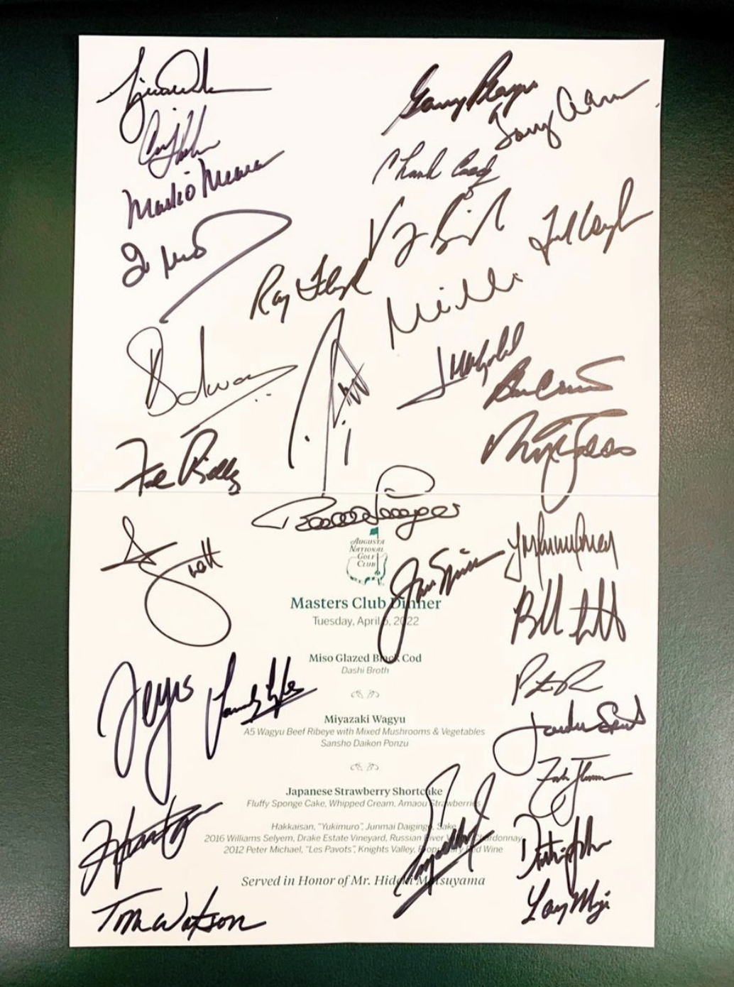 The menu card with the signatures of all the champions who participated in the dinner this year.(Photo: Instagram/@themasters)