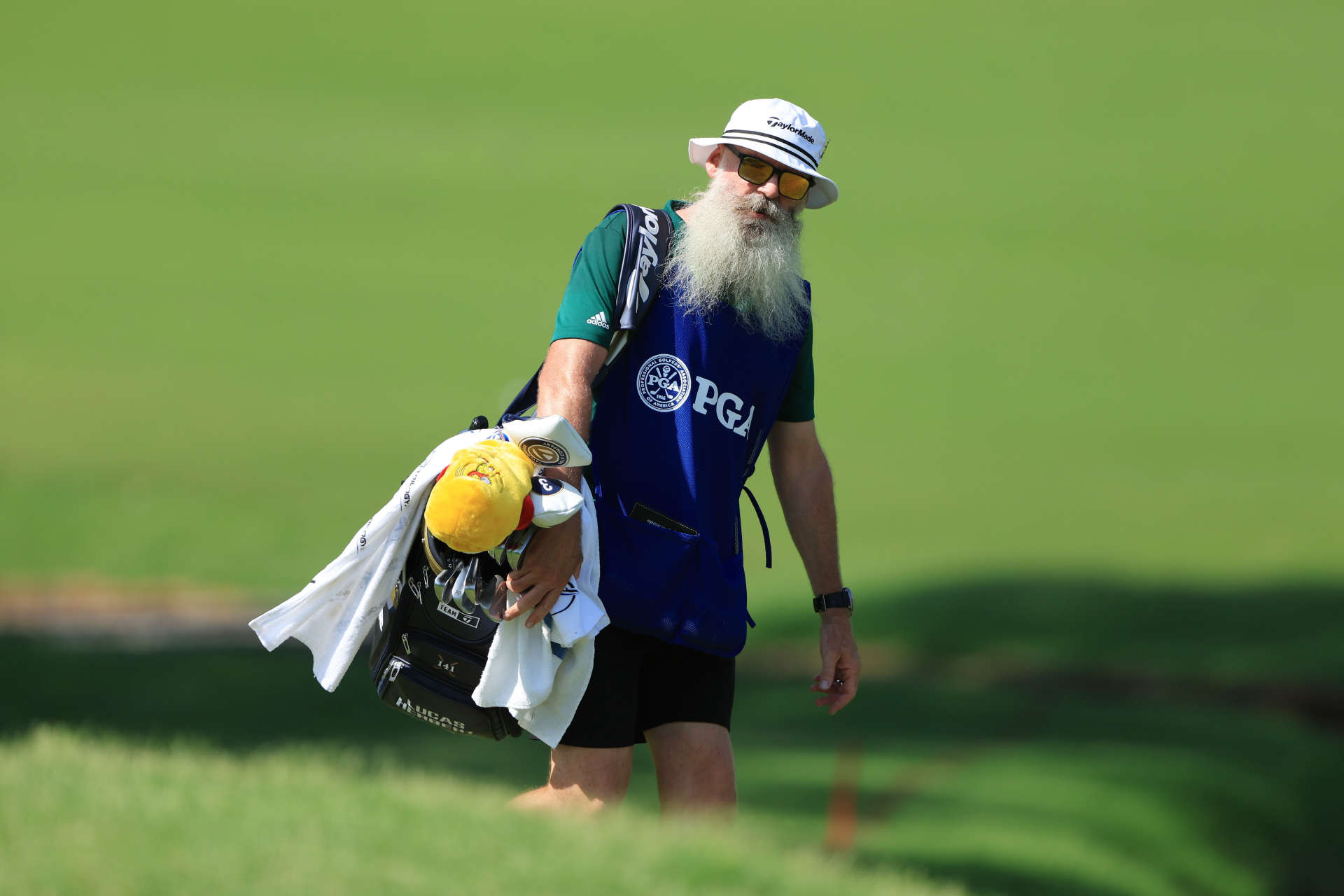 TULSA, OKLAHOMA - MAY 19: Caddie for Lucas Herbert of Australia, Nick Pugh during the first round of the 2022 PGA Championship at Southern Hills Country Club on May 19, 2022 in Tulsa, Oklahoma. (Photo by Sam Greenwood/Getty Images)