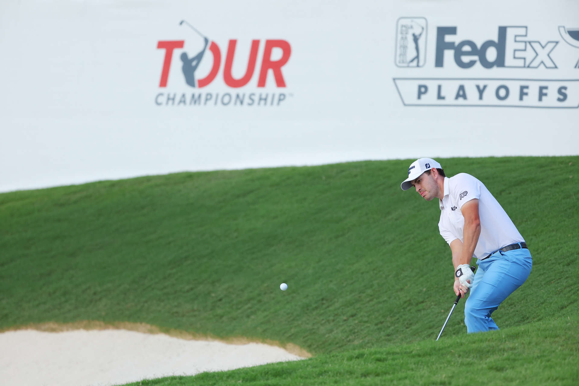 ATLANTA, GEORGIA - AUGUST 26: Patrick Cantlay of the United States plays a shot on the 18th hole during the second round of the TOUR Championship at East Lake Golf Club on August 26, 2022 in Atlanta, Georgia. (Photo by Kevin C. Cox/Getty Images)