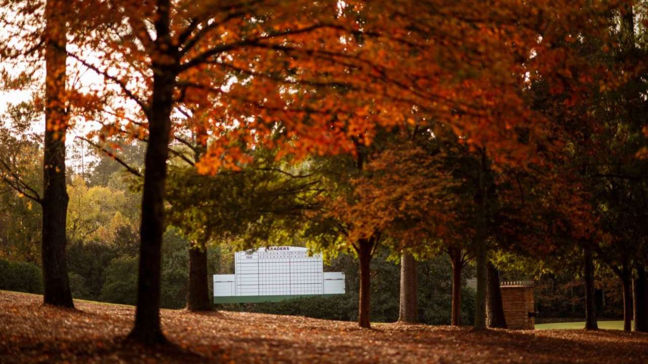 Golfen in der goldenen Jahreszeit - der Herbst ist da Golfen in der goldenen Jahreszeit - der Herbst ist da