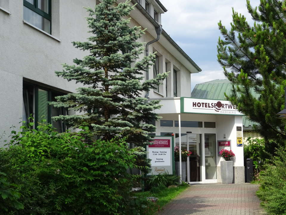 Hotel Sportwelt Radeberg - Partner der Golfanlage Dresden-Ullersdorf