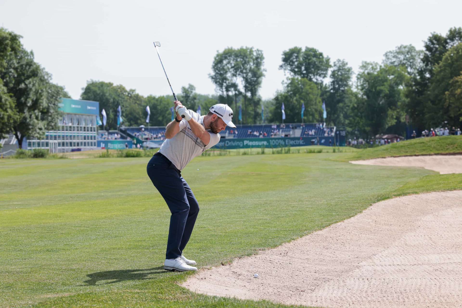 Max Kieffer auf dem Weg zur 18.(Foto: BMW)