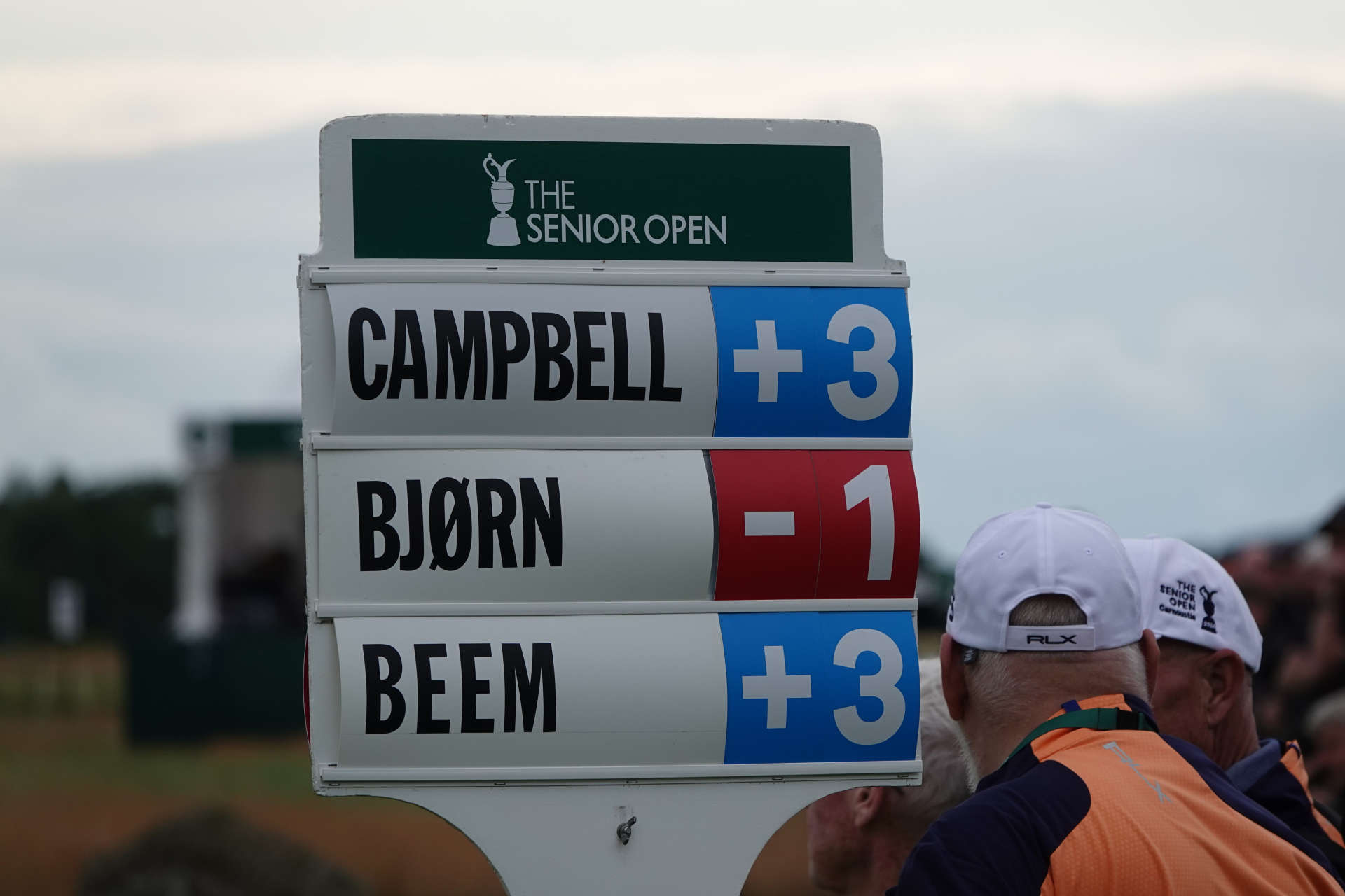 CARNOUSTIE, SCOTLAND - JULY 25: Mobile scoreboard in action during day one of the Senior Open Championship presented by Rolex at Carnoustie Golf Links on July 25, 2024 in Carnoustie, Scotland.  (Photo by Phil Inglis/Getty Images)