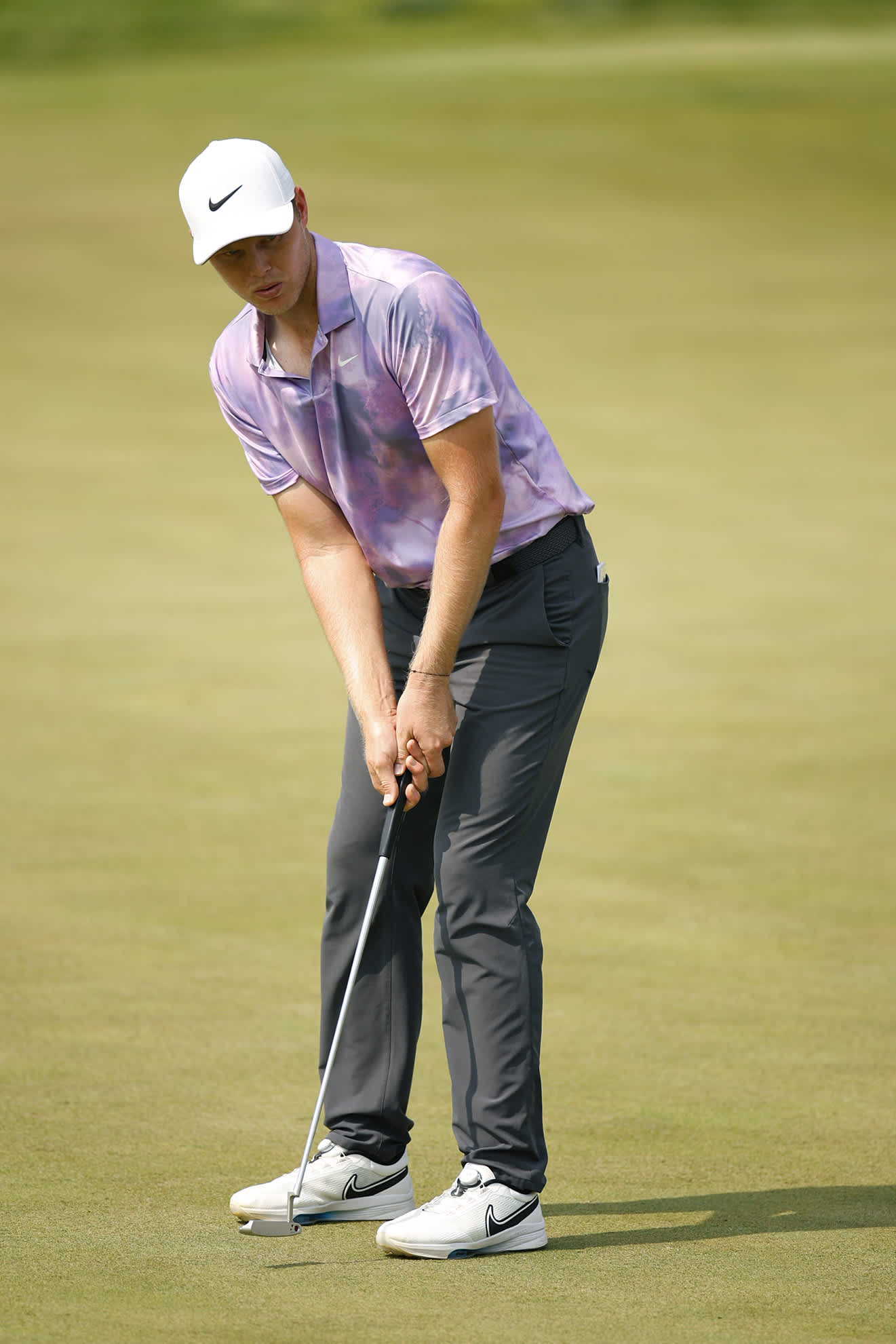 BLAINE, MINNESOTA - JULY 26: Cam Davis of Australia putts on the ninth green during the second round of the 3M Open at TPC Twin Cities on July 26, 2024 in Blaine, Minnesota. (Photo by Mike Ehrmann/Getty Images)