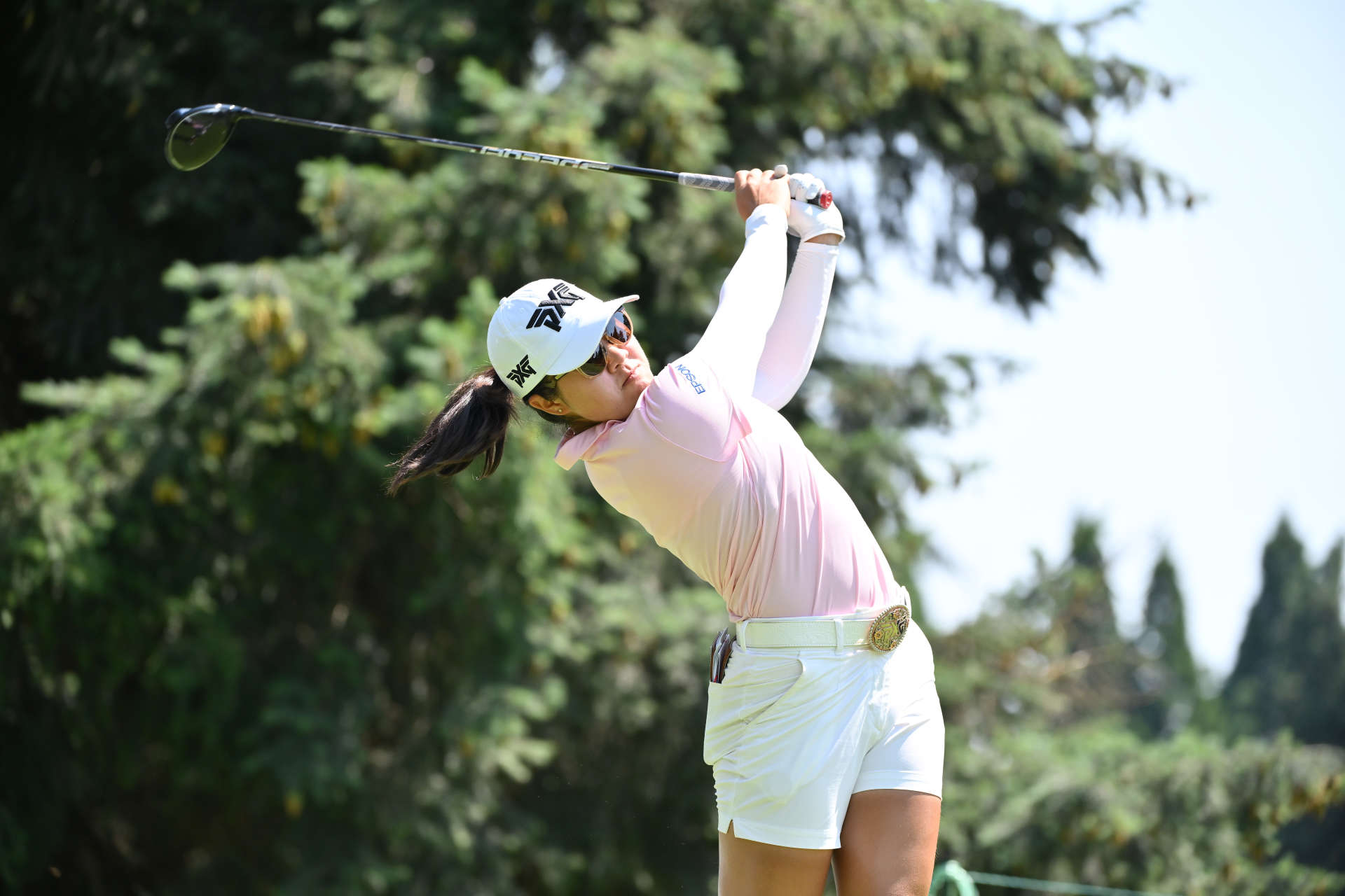 PORTLAND, OREGON - AUGUST 01: Auston Kim of the United States plays her shot from the 14th tee during the first round of the Portland Classic at Columbia Edgewater Country Club on August 01, 2024 in Portland, Oregon. (Photo by Alika Jenner/Getty Images)